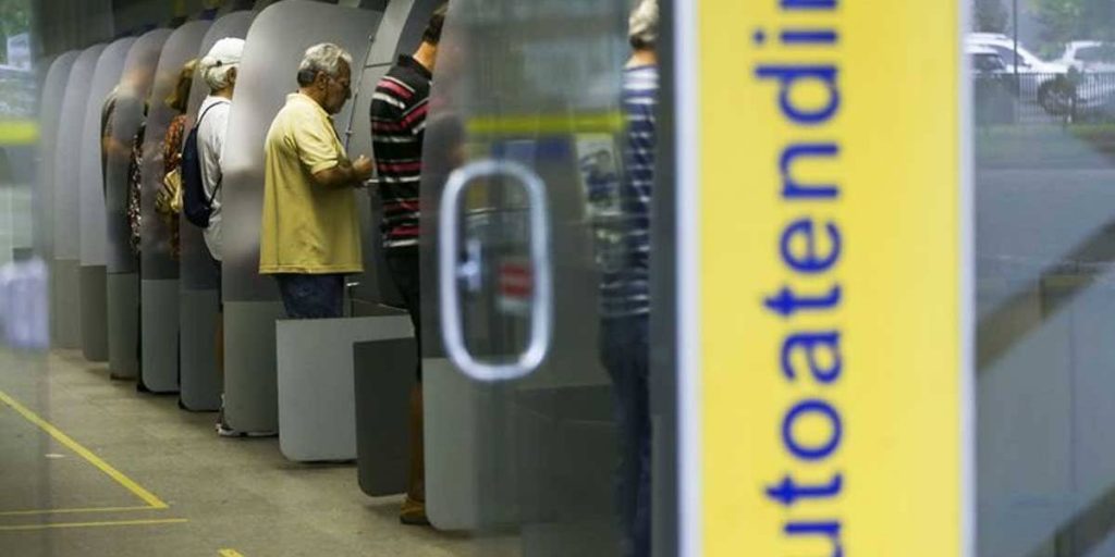 Correios entrega no feriado?