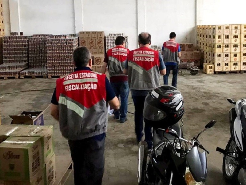 Operação fiscal faz apreensão de mercadorias nos Correios de Campina